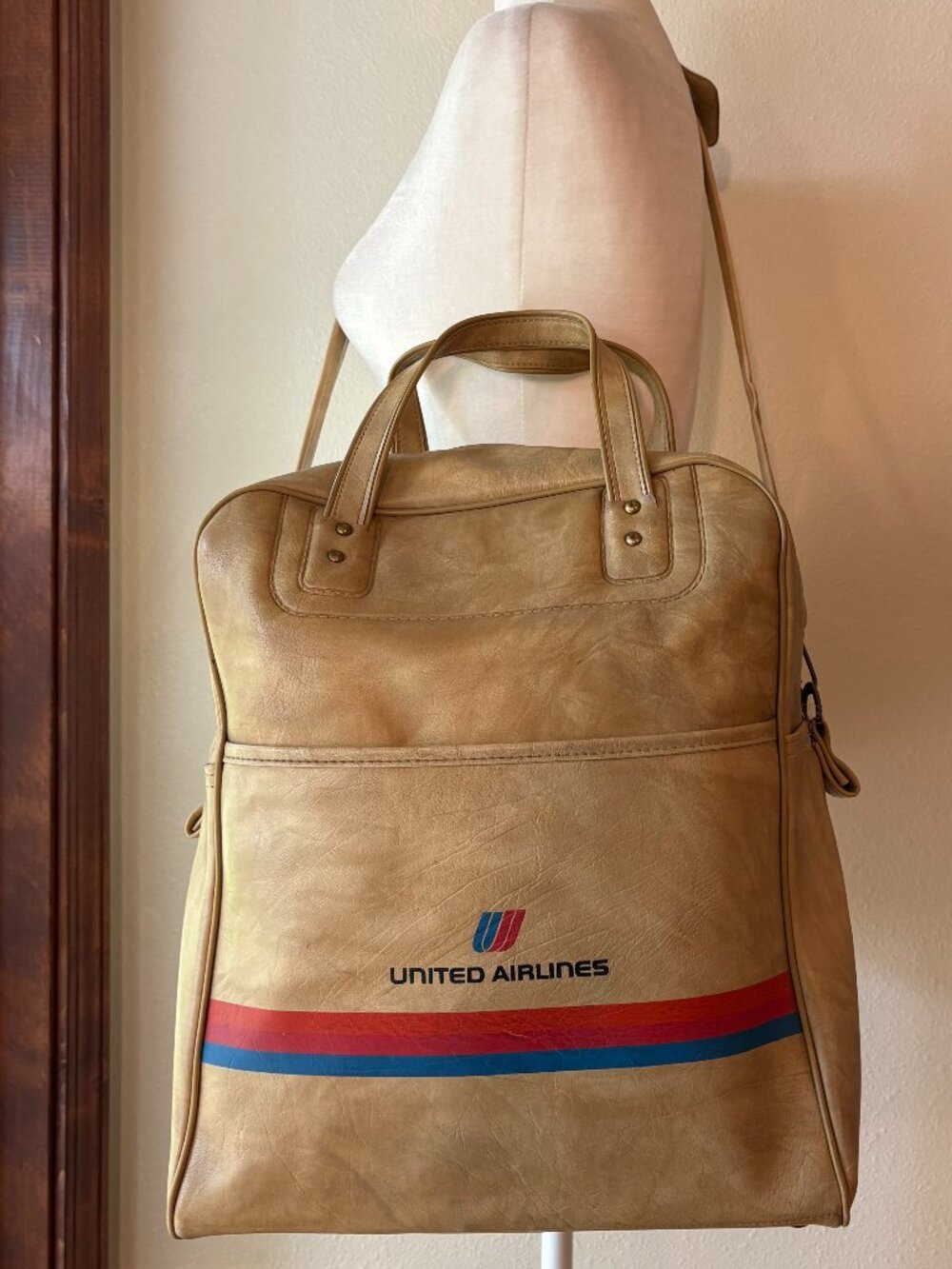Vintage 70s United Airlines Tan Faux Leather Shoulder Cabin Bag Tulip Logo